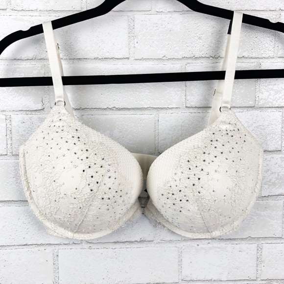 Victoria's Secret Other - Victoria’s Secret Very Sexy Push Up Lace Bra 34DDD